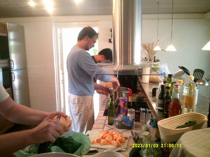 kbest/20230103210013_00