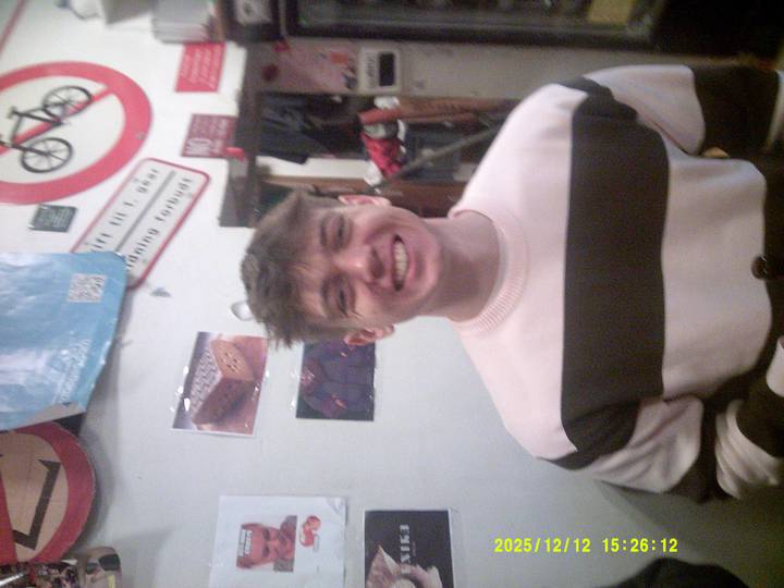 luciaoptog/20251212152612_00