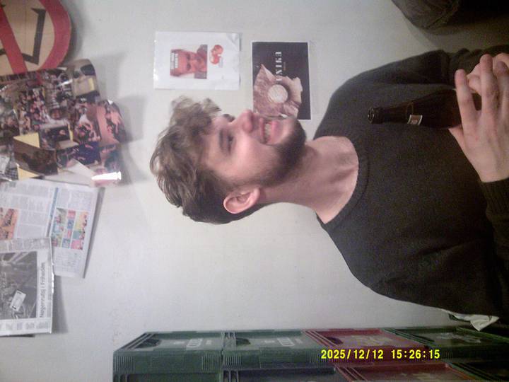 luciaoptog/20251212152615_00