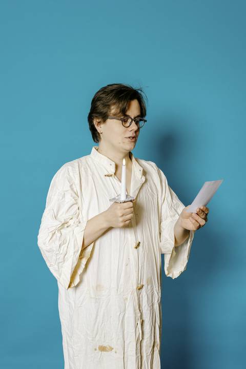 luciaoptog/20251212110424_10