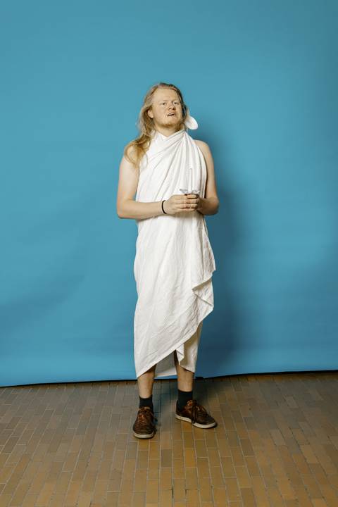 luciaoptog/20251212111421_03