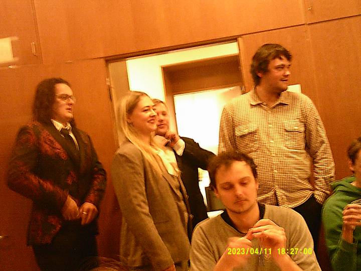 qammerkuiz/20230411182700_00