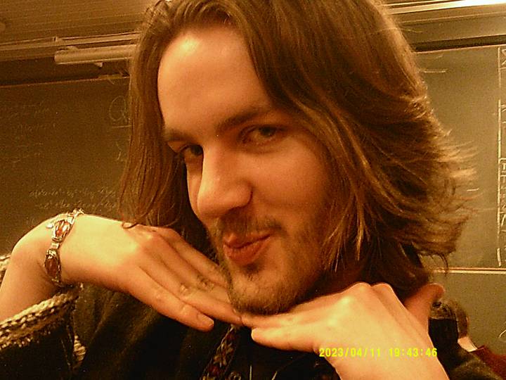 qammerkuiz/20230411194346_00