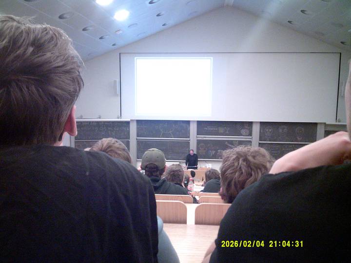 vkf/20260204210431_00