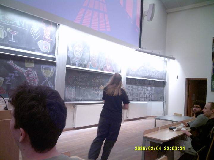 vkf/20260204220334_00