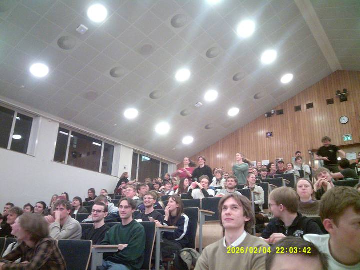 vkf/20260204220342_00