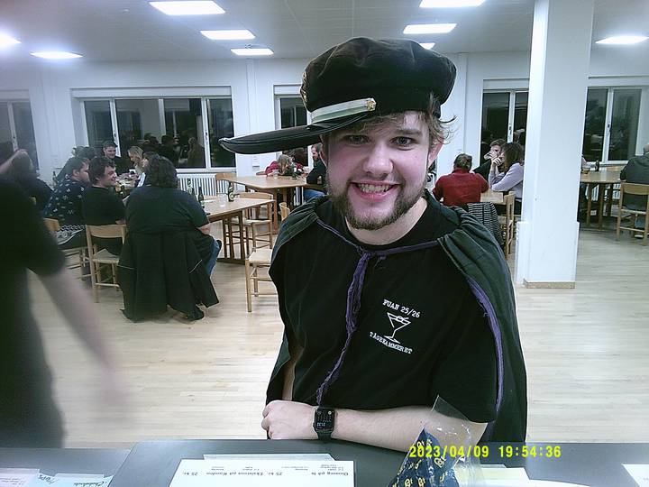 vkf/20230409195436_00