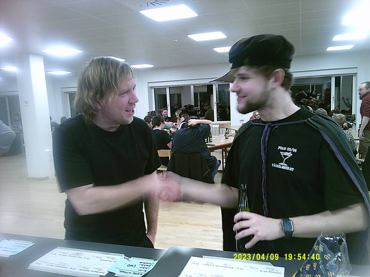 vkf/20230409195440_00