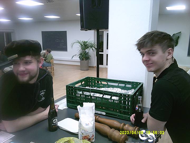 vkf/20230409195602_00