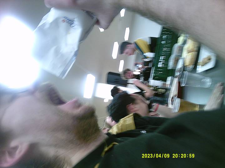 vkf/20230409202059_00