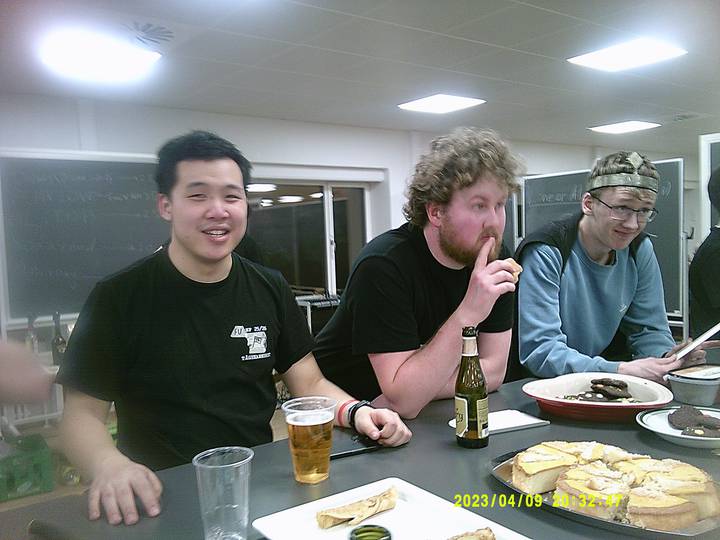 vkf/20230409203247_00