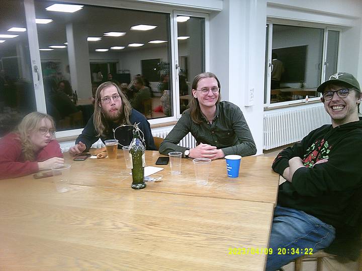 vkf/20230409203422_00