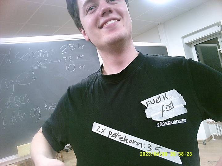 vkf/20230409203823_00