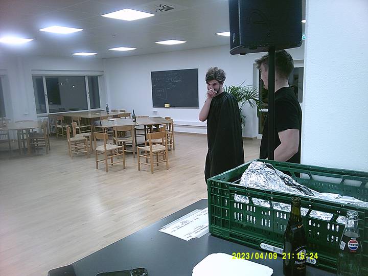 vkf/20230409211524_00