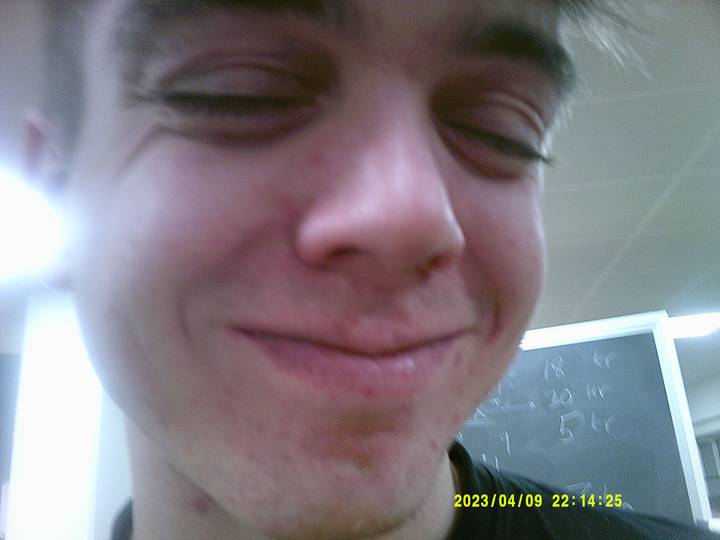 vkf/20230409221425_00