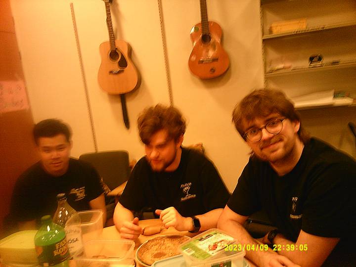 vkf/20230409223905_00