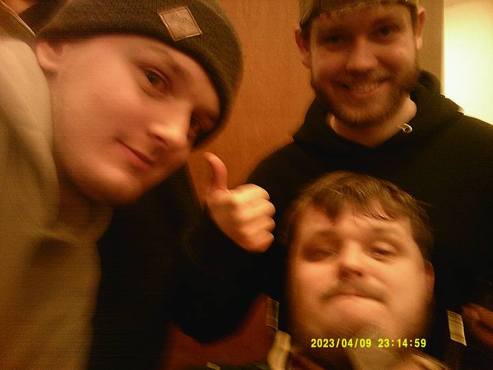 vkf/20230409231459_00