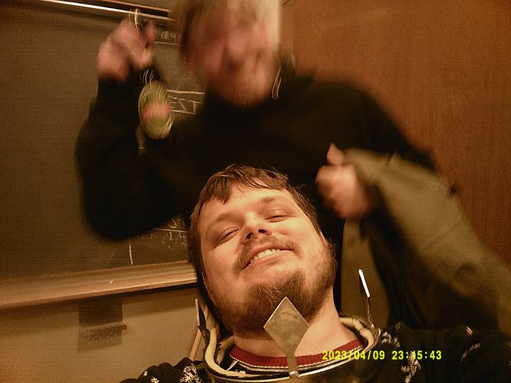 vkf/20230409231543_00