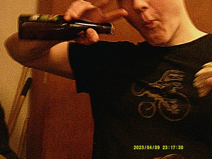 vkf/20230409231730_00