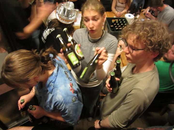 fubilleder-og-forste-torsdagsmode/20260924200439_00