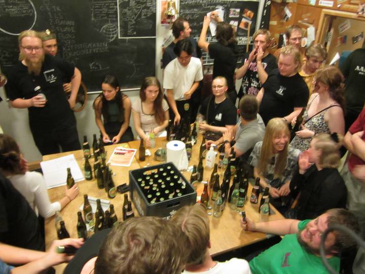 fubilleder-og-forste-torsdagsmode/20260924202336_00