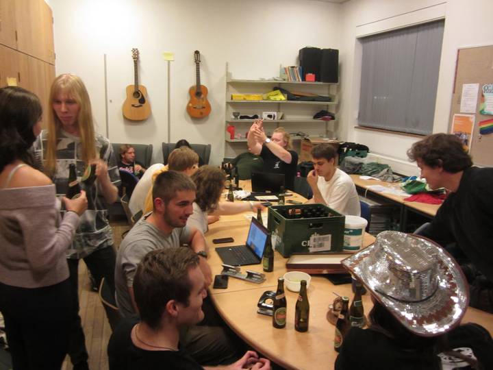 fubilleder-og-forste-torsdagsmode/20260924215409_00