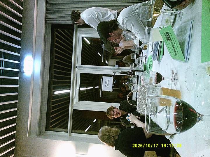 j70-fest/20261017191138_00